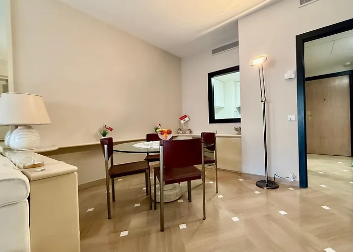 Monaco Fontvieille Elegant Apt - Luxury Terrace & Pool - Garden View