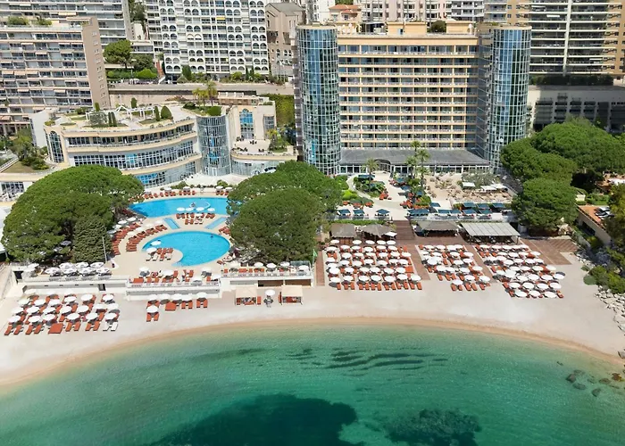 Le Meridien Beach Plaza